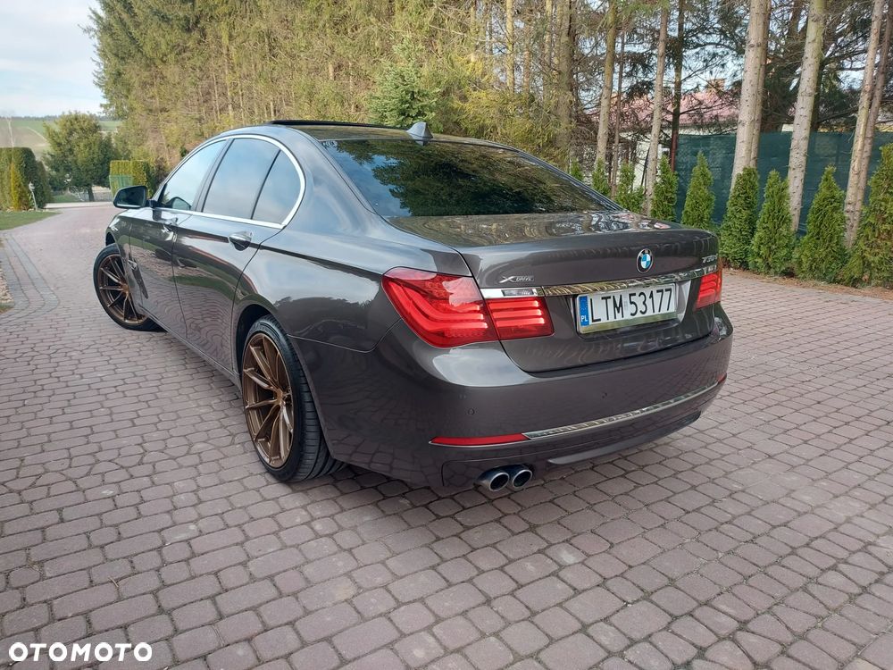 BMW Seria 7 730d xDrive - 3
