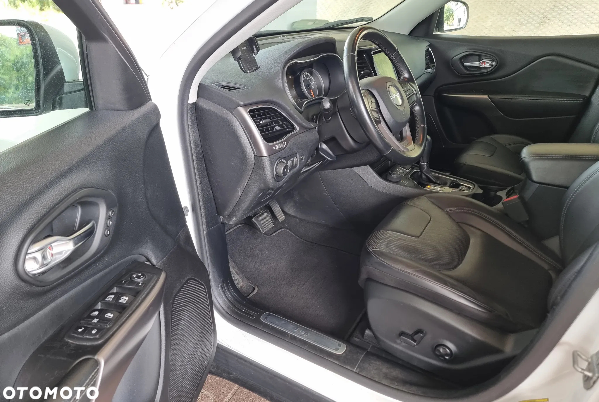 Jeep Cherokee 2.0 T Active Drive I Automatik Limited - 9
