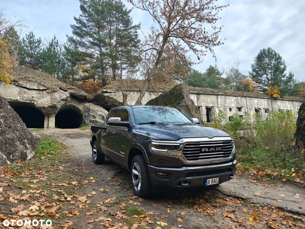 Dodge RAM 5.7 4x4 - 5