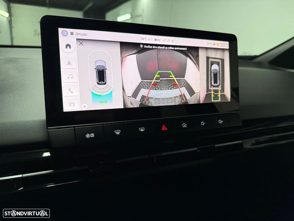 MG MG4 64 kWh Luxury - 22