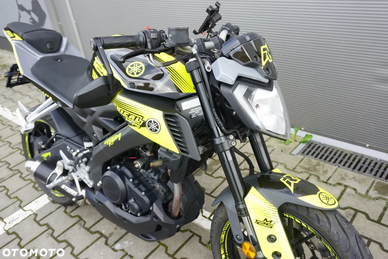 Yamaha MT - 7
