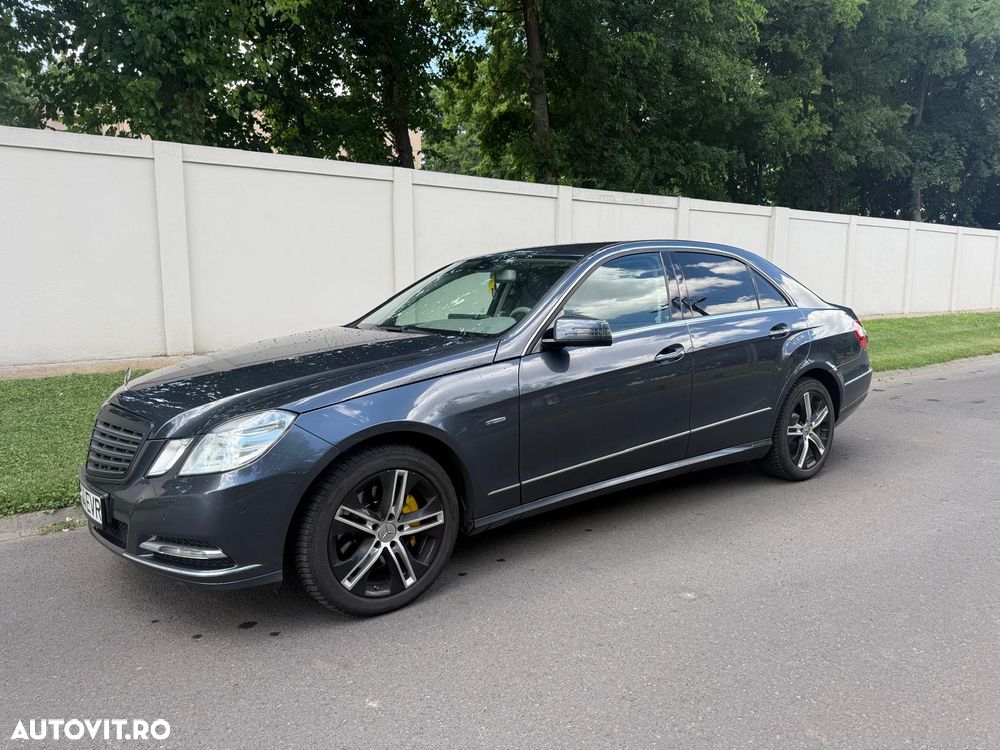 Mercedes-Benz E 250 CDI DPF BlueEFFICIENCY 7G-TRONIC - 2