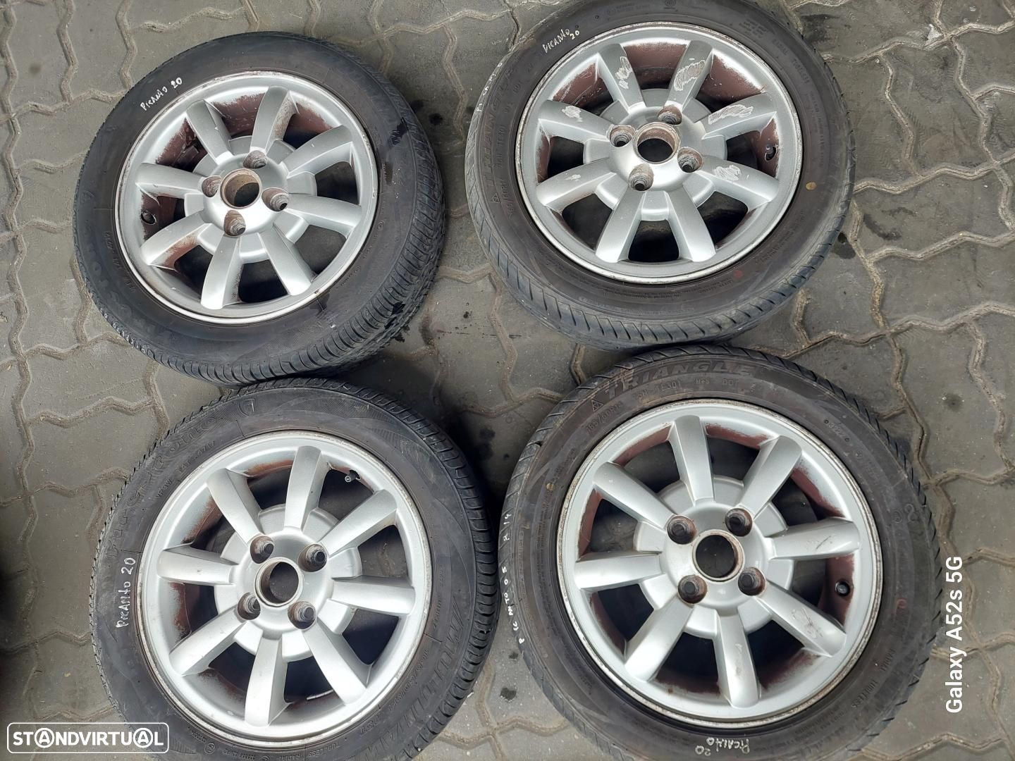 Jantes Kia R15 com pneus 165/60 furação 4x100 - 1