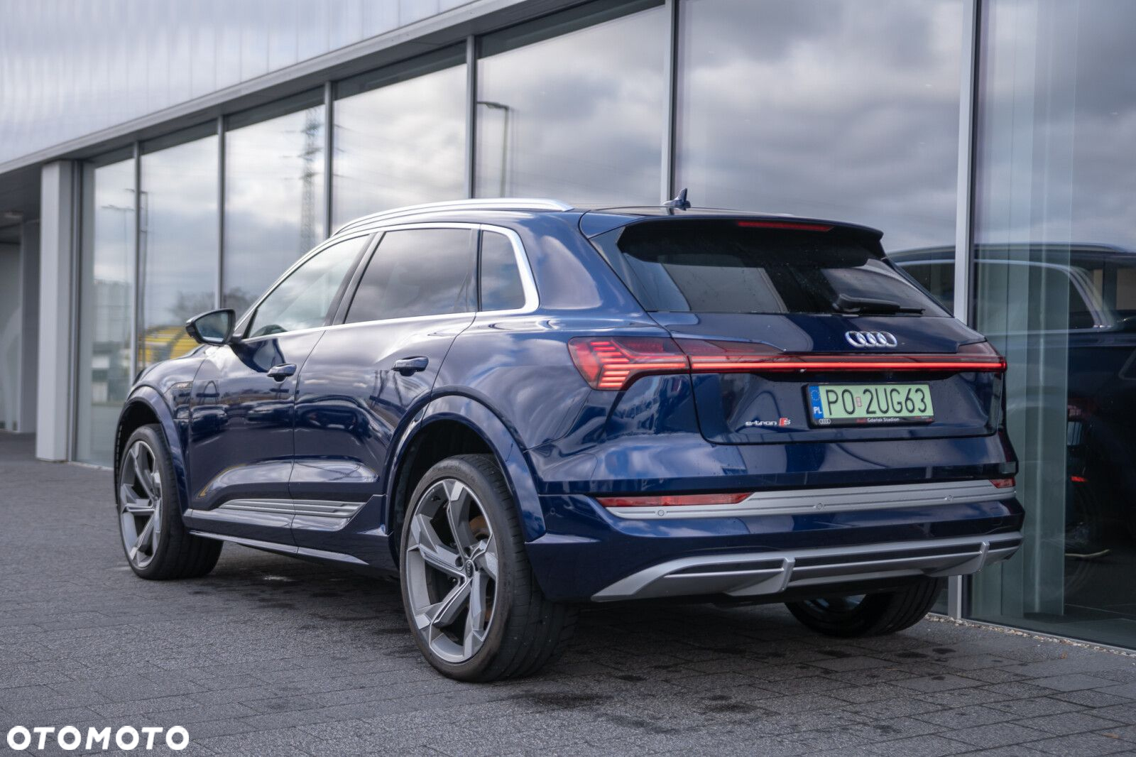 Audi e-tron - 4