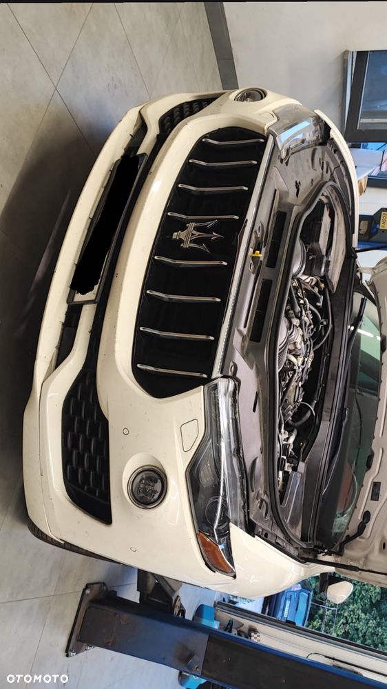 Maserati Levante S Q4 - 4