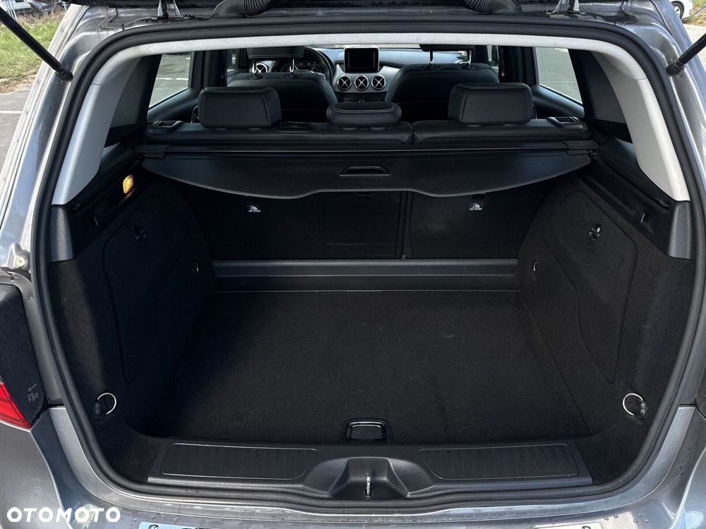 Mercedes-Benz Klasa B - 28