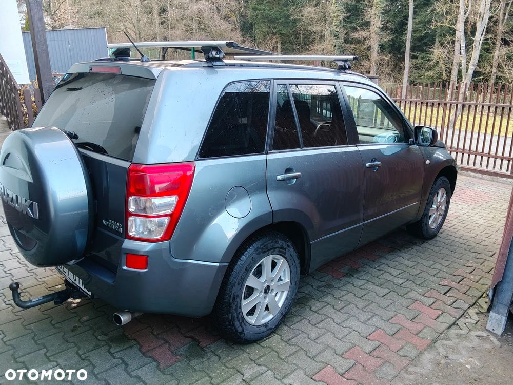 Suzuki Grand Vitara 2.0 - 2