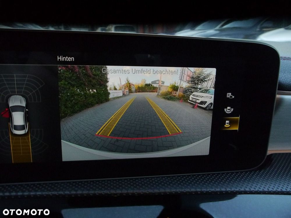 Mercedes-Benz CLA 200 7G-DCT AMG Line - 25