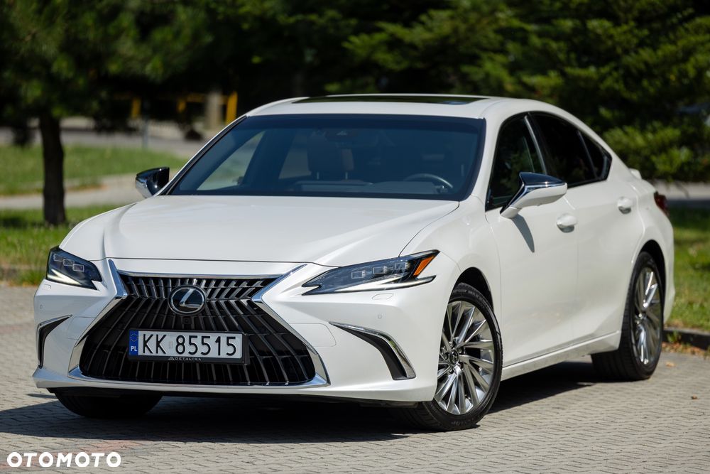 Lexus ES 300h Prestige - 5