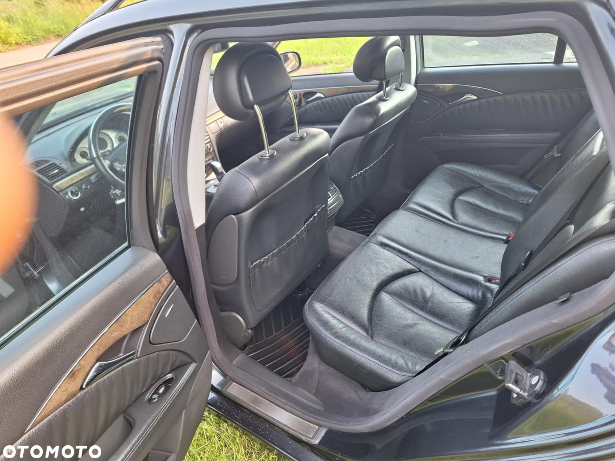 Mercedes-Benz Klasa E 240 4-Matic T Avantgarde - 5
