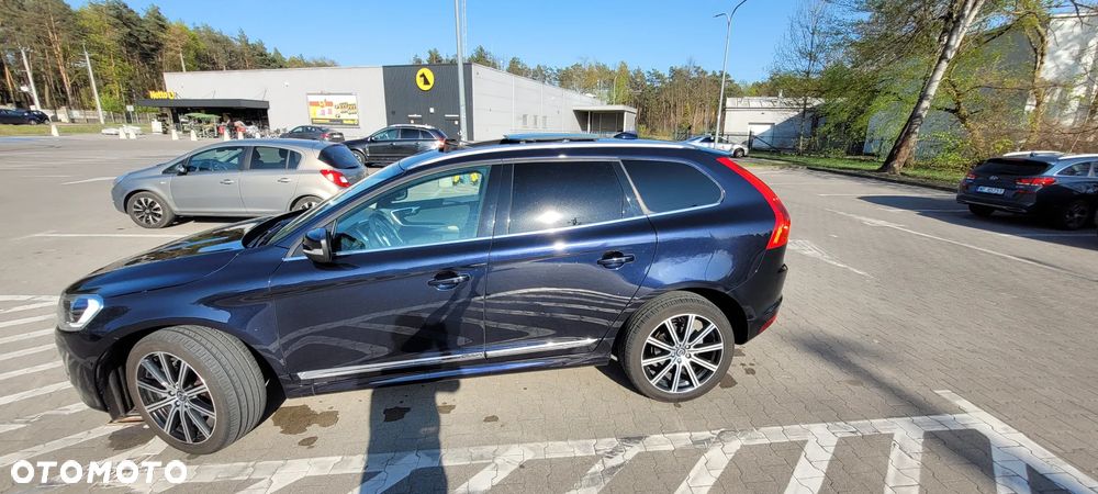 Volvo XC 60 T5 Drive-E Ocean Race - 19