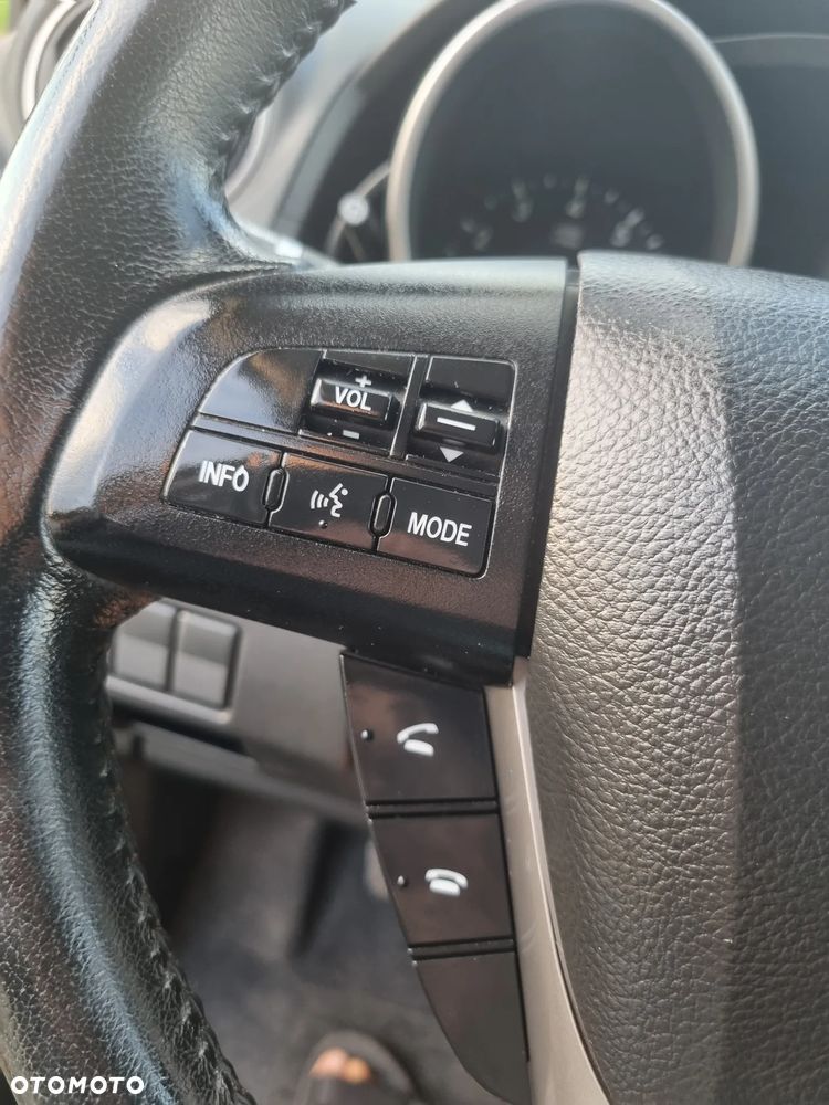 Mazda 5 - 14
