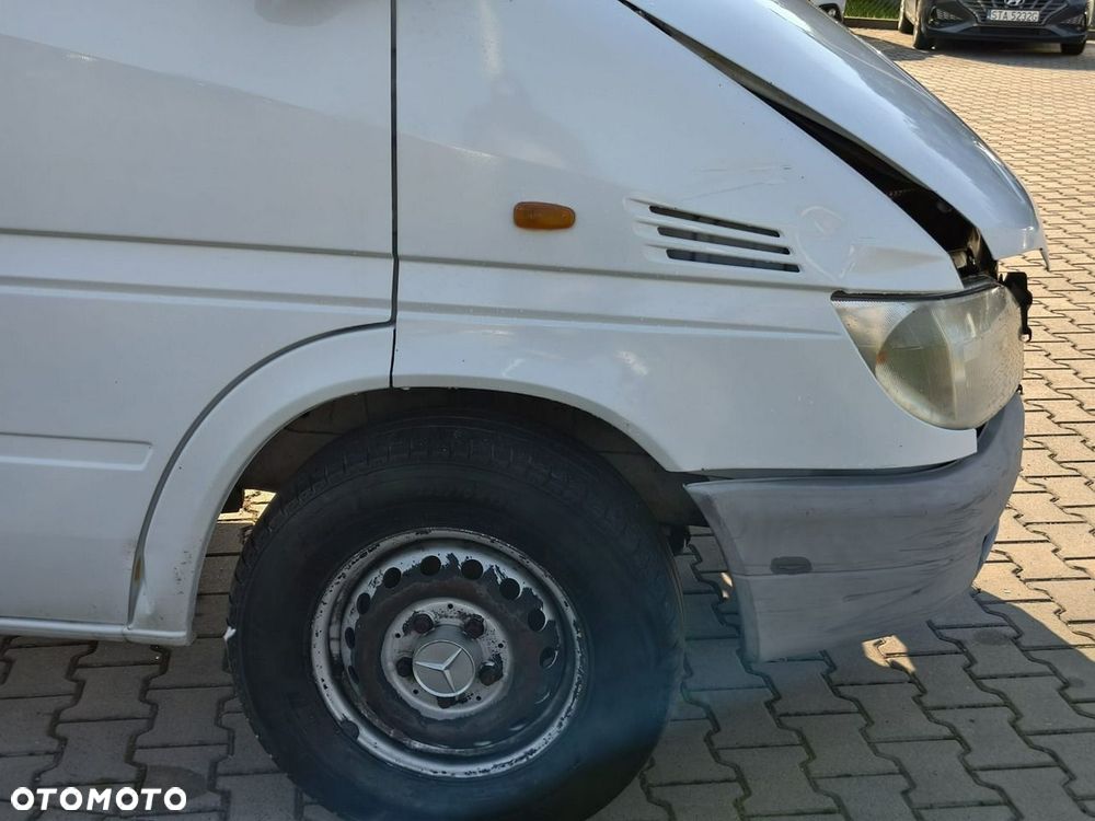 Mercedes-Benz Sprinter - 17