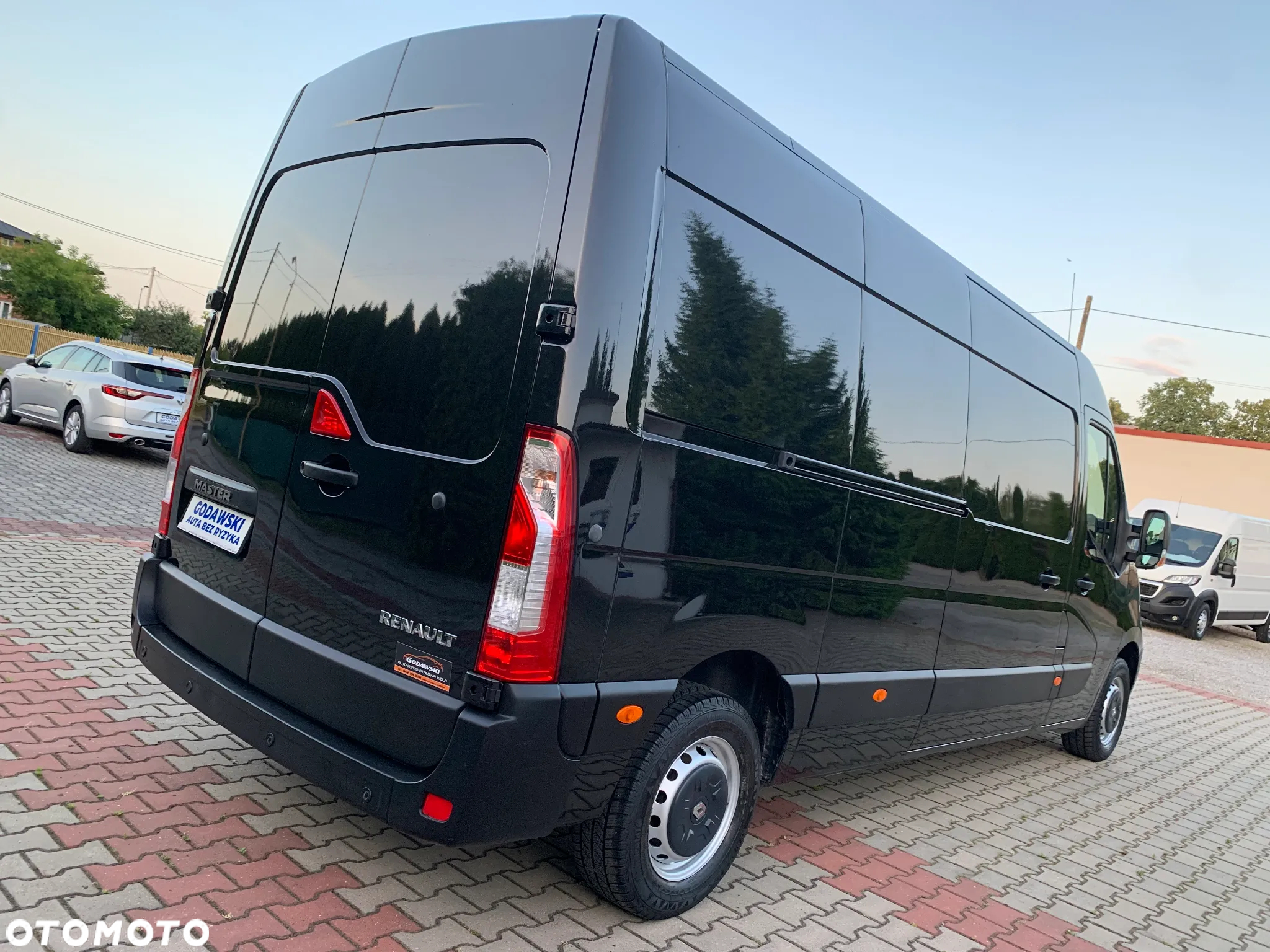 Renault MASTER 2,3dci -130KM L3H2 - 14