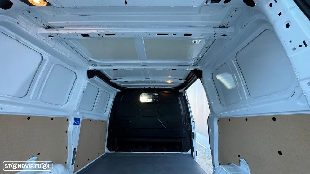 Ford Transit Custom 2.0 TDCi CX Automática - 12