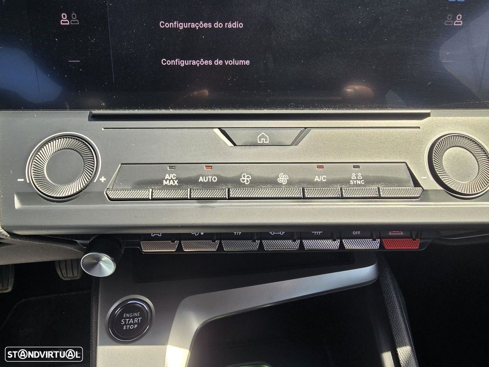 Peugeot 308 SW 1.5 BlueHDi Active Pack — fotografia 25