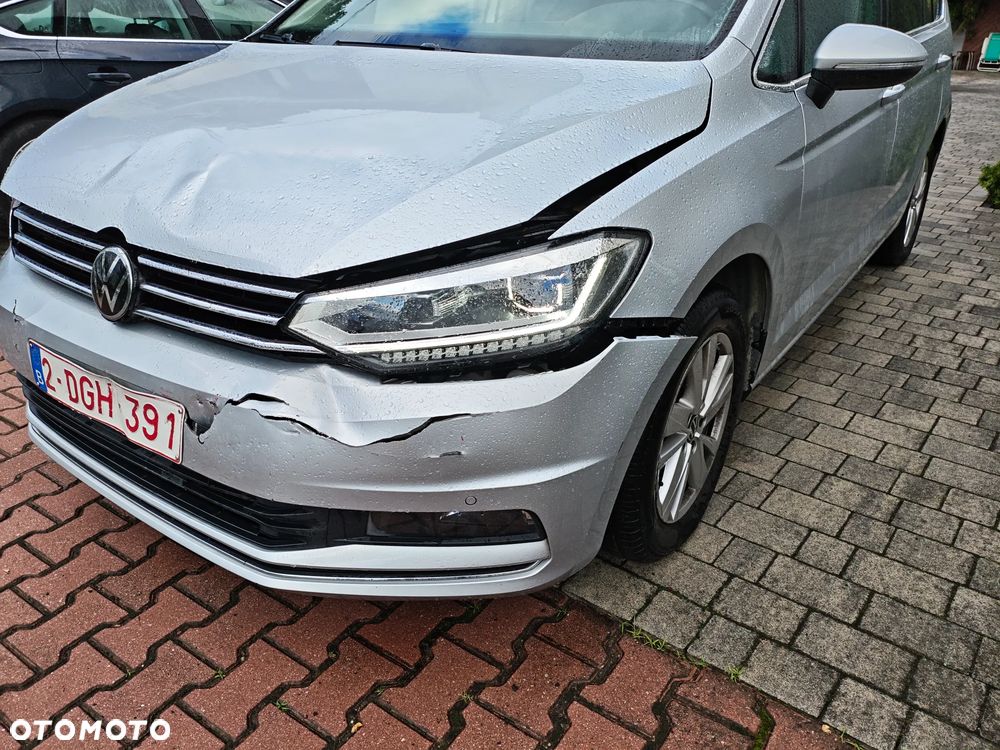 Volkswagen Touran 1.5 TSI ACT OPF Highline - 12