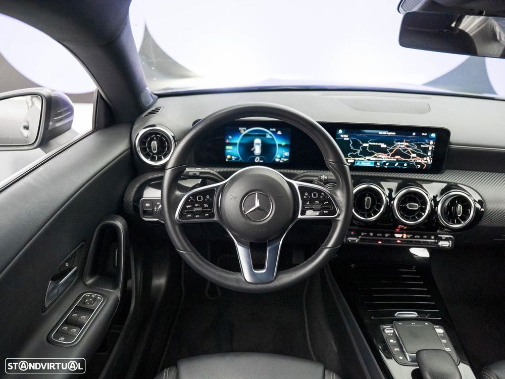 Mercedes-Benz CLA 250 e Shooting Brake Style Plus - 16