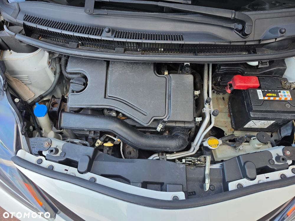 Toyota Aygo x-clusiv - 15