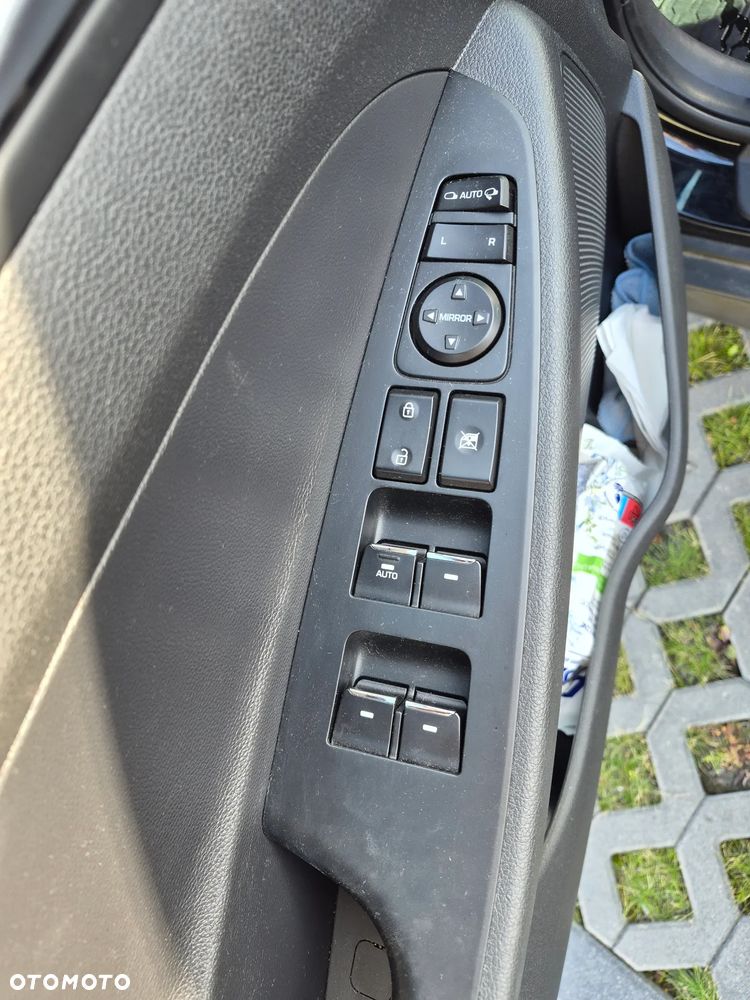 Hyundai Tucson 2.0 CRDI 4WD Automatik Premium - 18