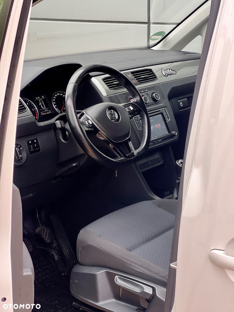 Volkswagen Caddy - 25