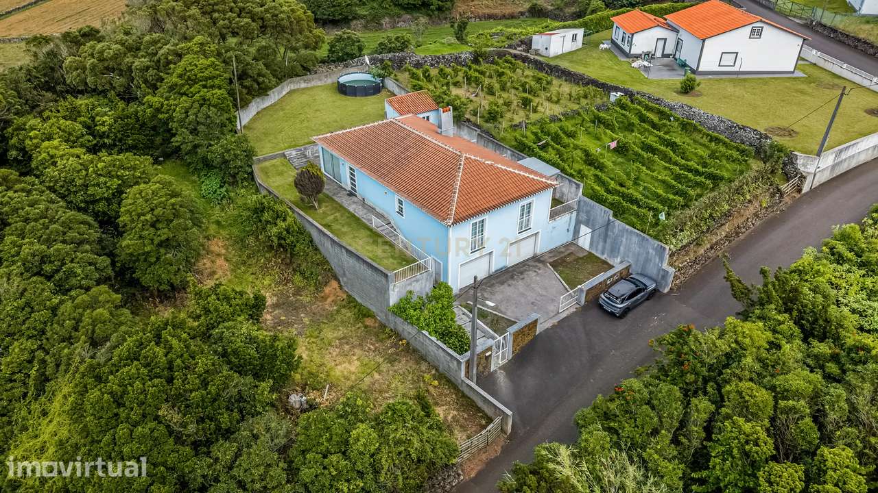 Moradia T3+1 | Design Moderno, nos Altares a  poucos minutos das Pisci - Grande imagem: 3/21