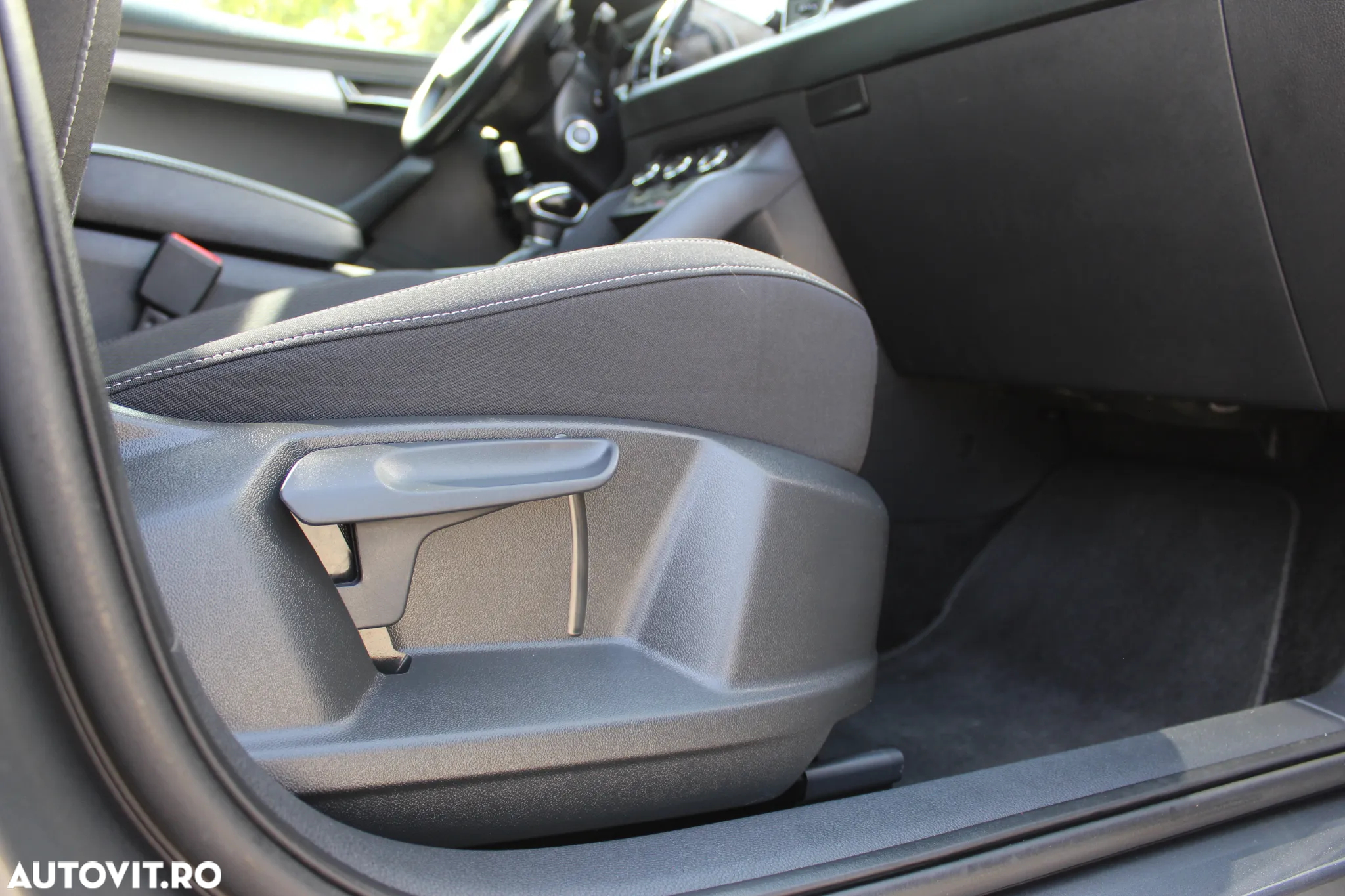 Skoda Karoq 1.5 TSI DSG Ambition - 39