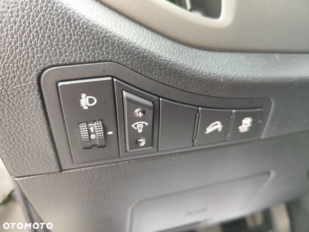 Kia Sportage - 32