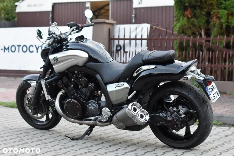 Yamaha V-MAX - 20