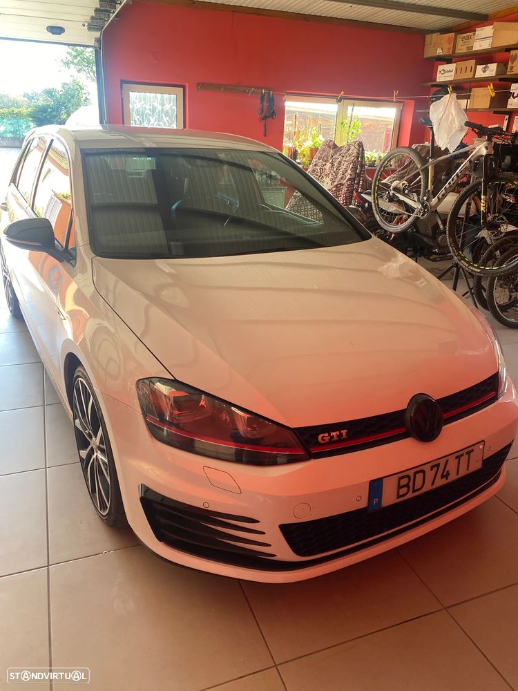 VW Golf 2.0 GTi DSG Edition 30 - 34