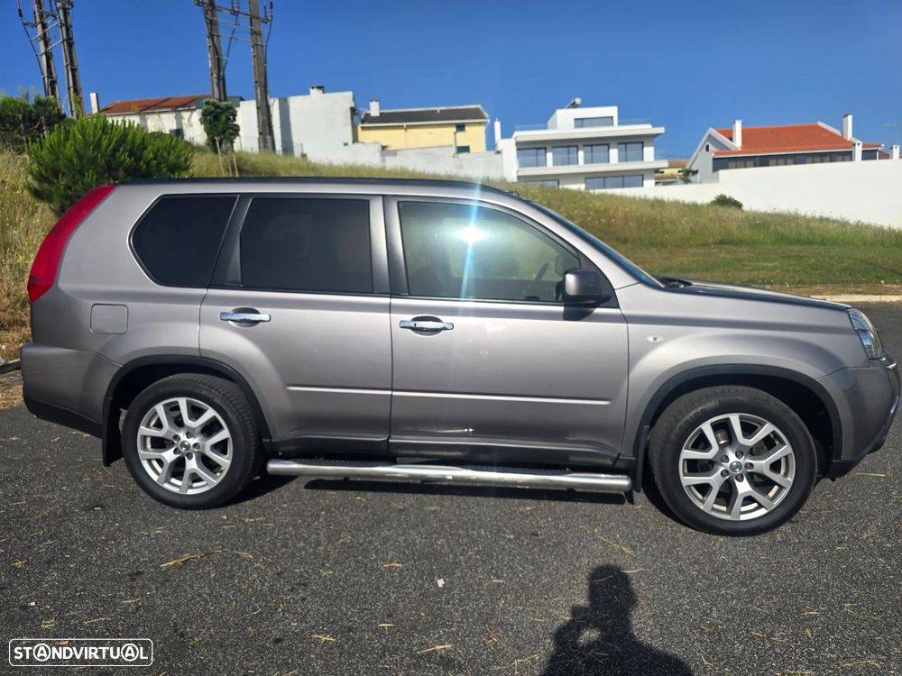 Nissan X-Trail 2.0 DCi 4x4 DPF SE - 8