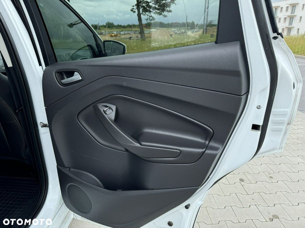 Ford Kuga 2.0 TDCi Titanium - 30