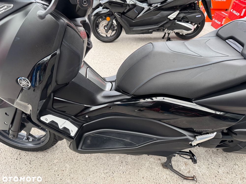 Yamaha X-max - 24