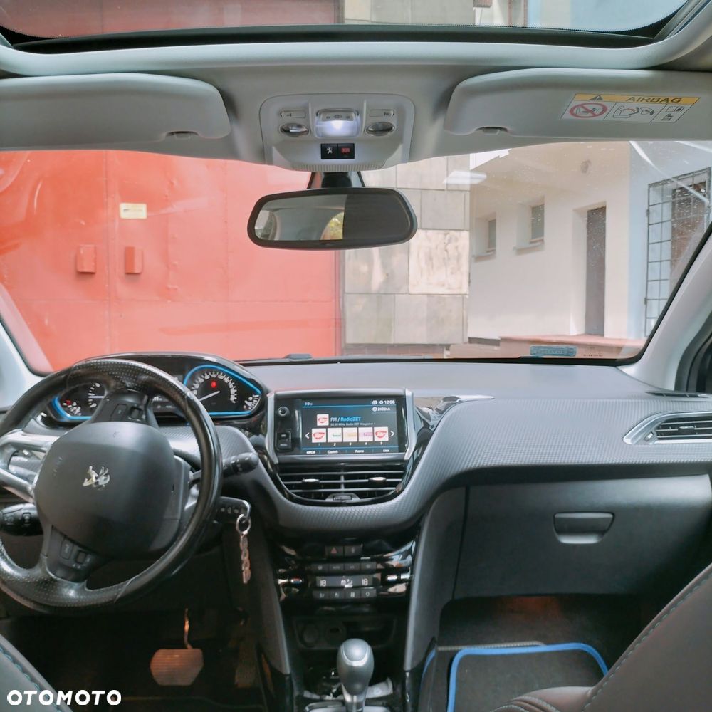 Peugeot 2008 - 5