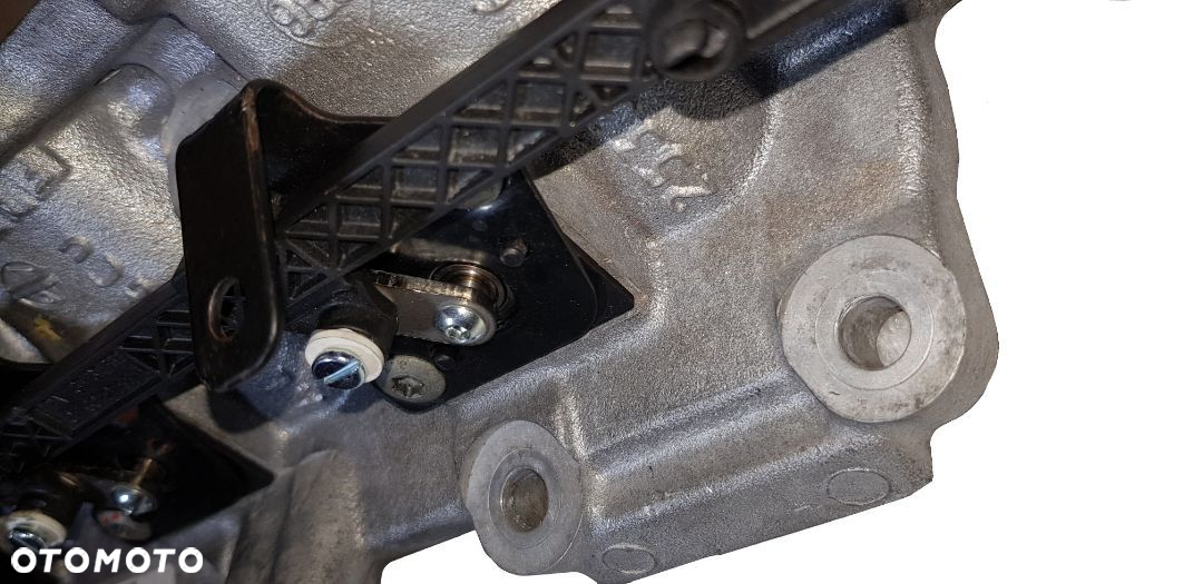 Regenerowany kolektor ssący Opel Astra H Zafira B Vectra C Meriva 1.6 XEP - 4