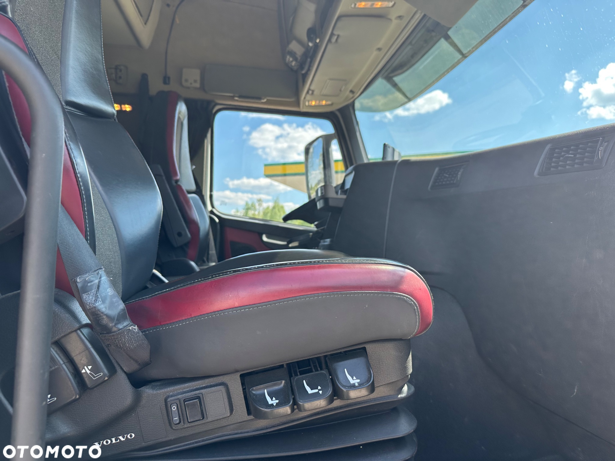 Volvo FM 410 6x2 E-6 225 tys km HMF 250 - 18
