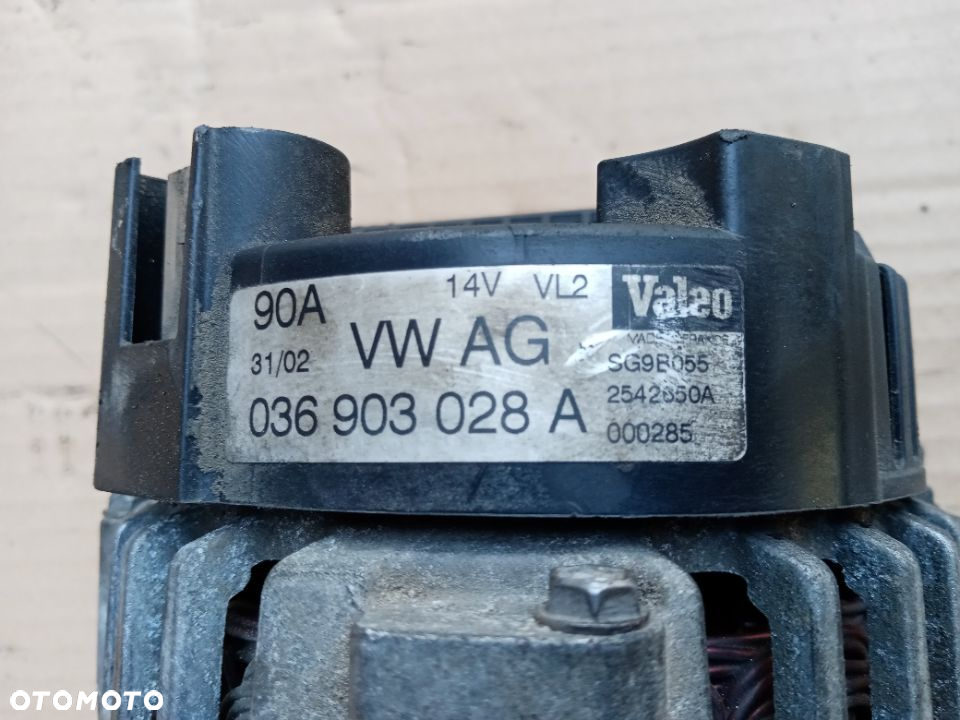 Alternator prądnica VW New Beetle 1.4 16V 036903028A - 8