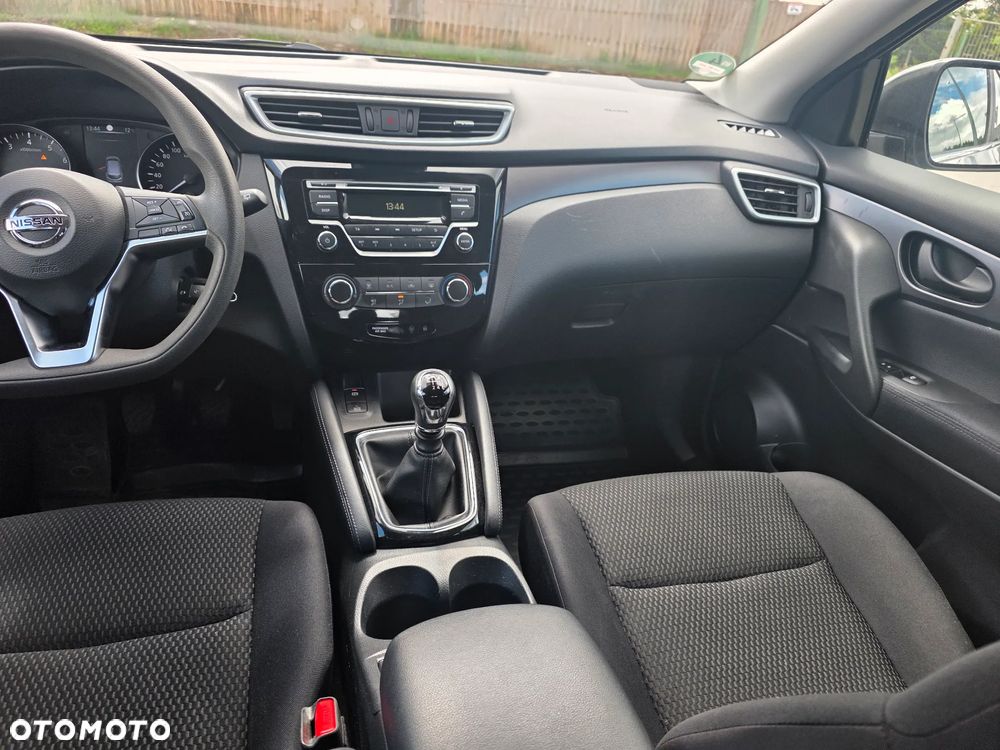 Nissan Qashqai 1.3 DIG-T SHIRO - 10