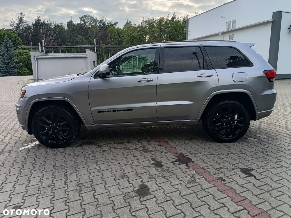 Jeep Grand Cherokee - 3