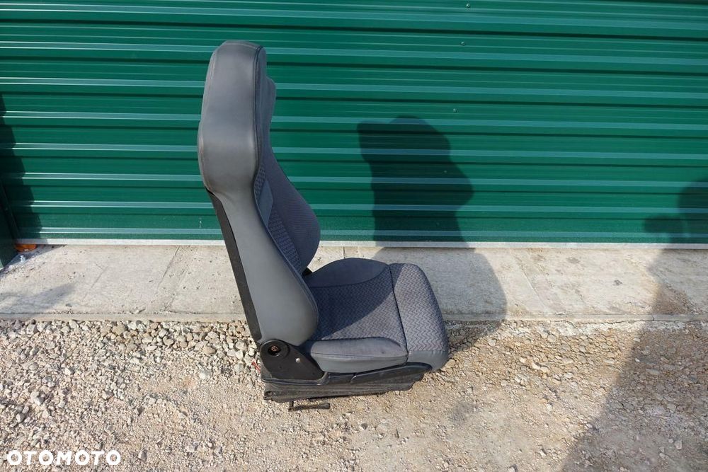 FOTEL KIEROWCY RECARO MERCEDES CITARO R1E1C1A1R1O1 - 4