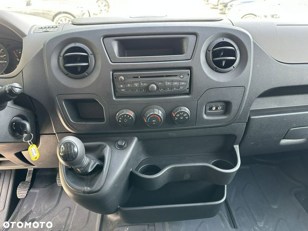 Renault Master - 19