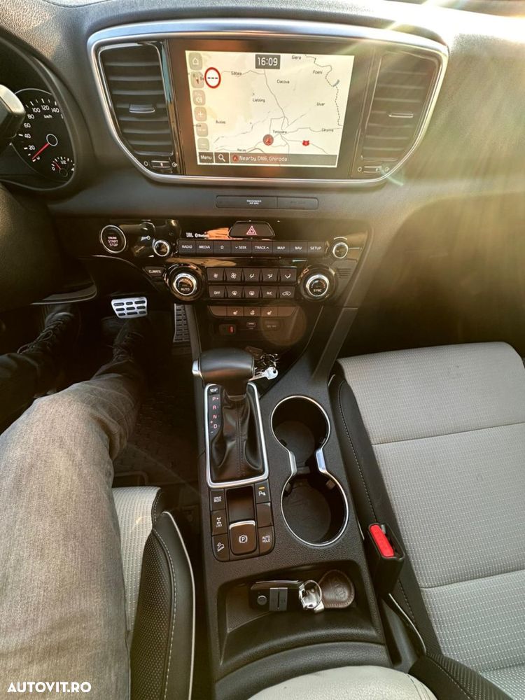 Kia Sportage - 8