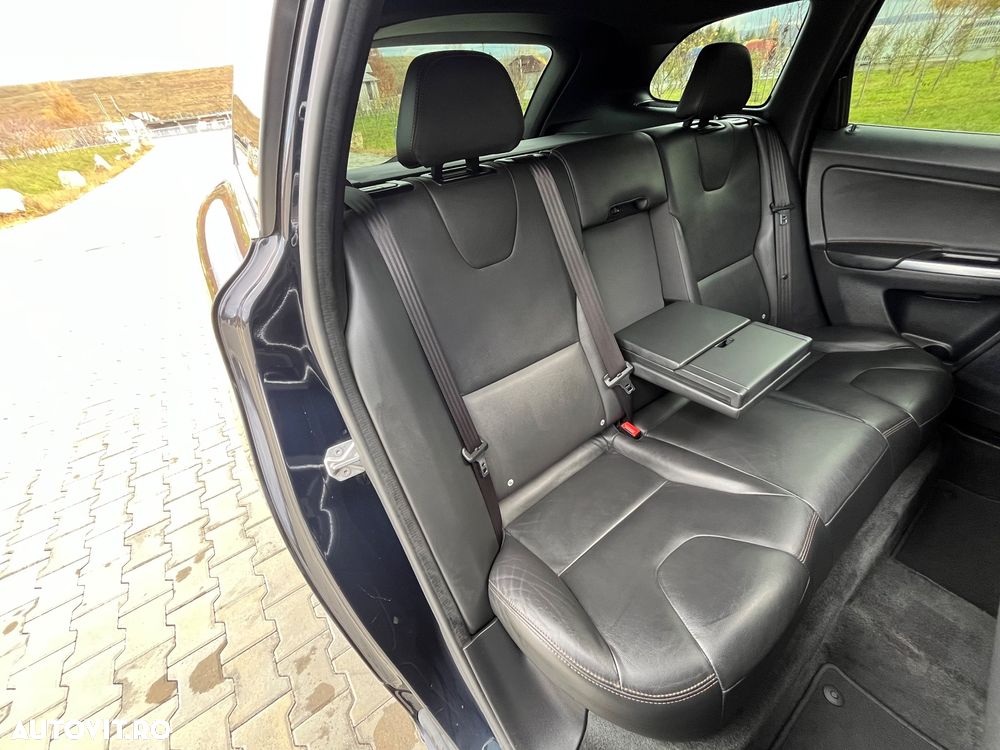 Volvo XC 60 D4 Geartronic Ocean Race - 18