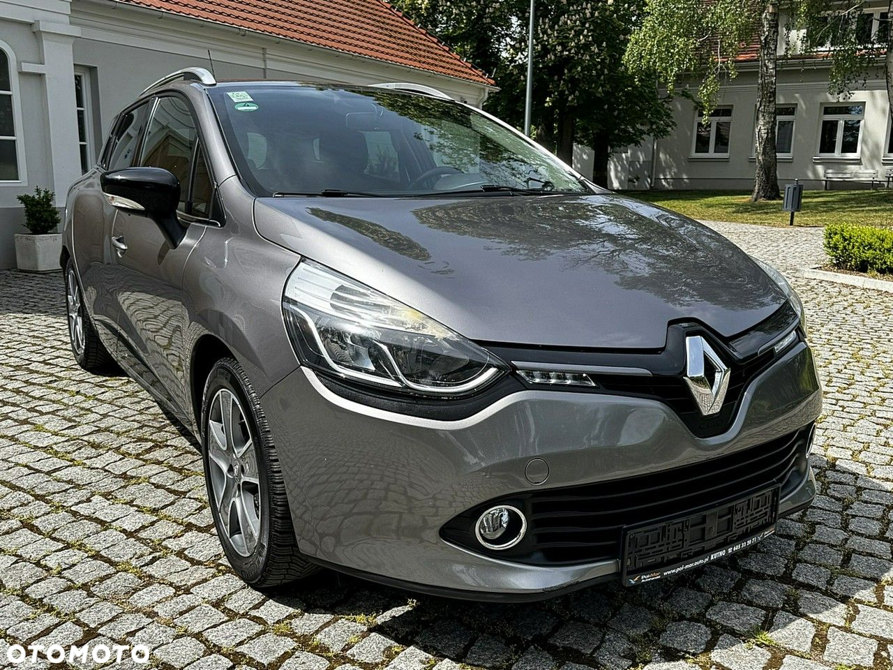Renault Clio - 2