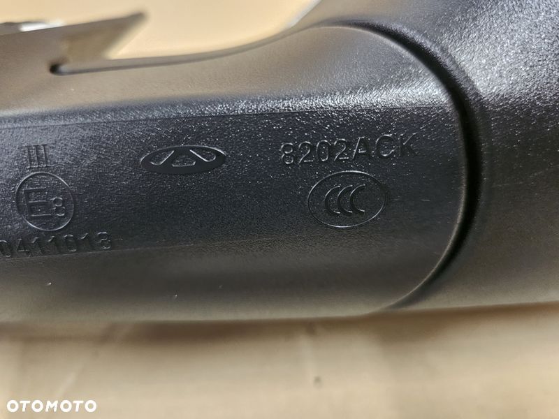 DR 6 DR6 CHERY TIGO 2022- LUSTERKO DRZWI PRAWE 8 PIN - 9