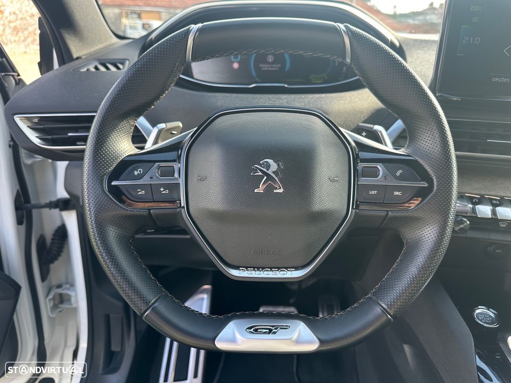 Peugeot 3008 1.6 Hybrid4 GT Line e-EAT8 - 5