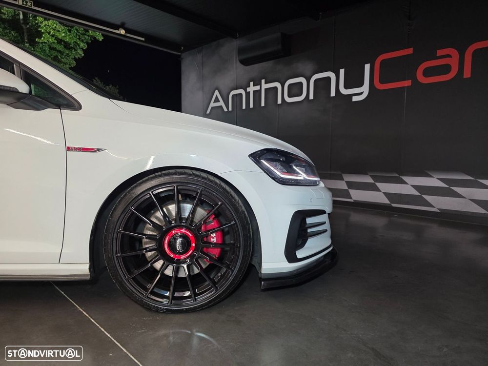 VW Golf 2.0 TSI GTI DSG Performance - 29