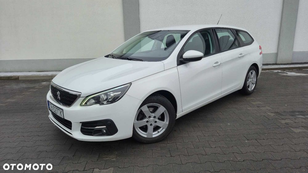Peugeot 308 - 1