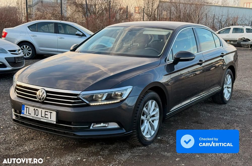 Volkswagen Passat 2.0 TDI DSG Comfortline - 2