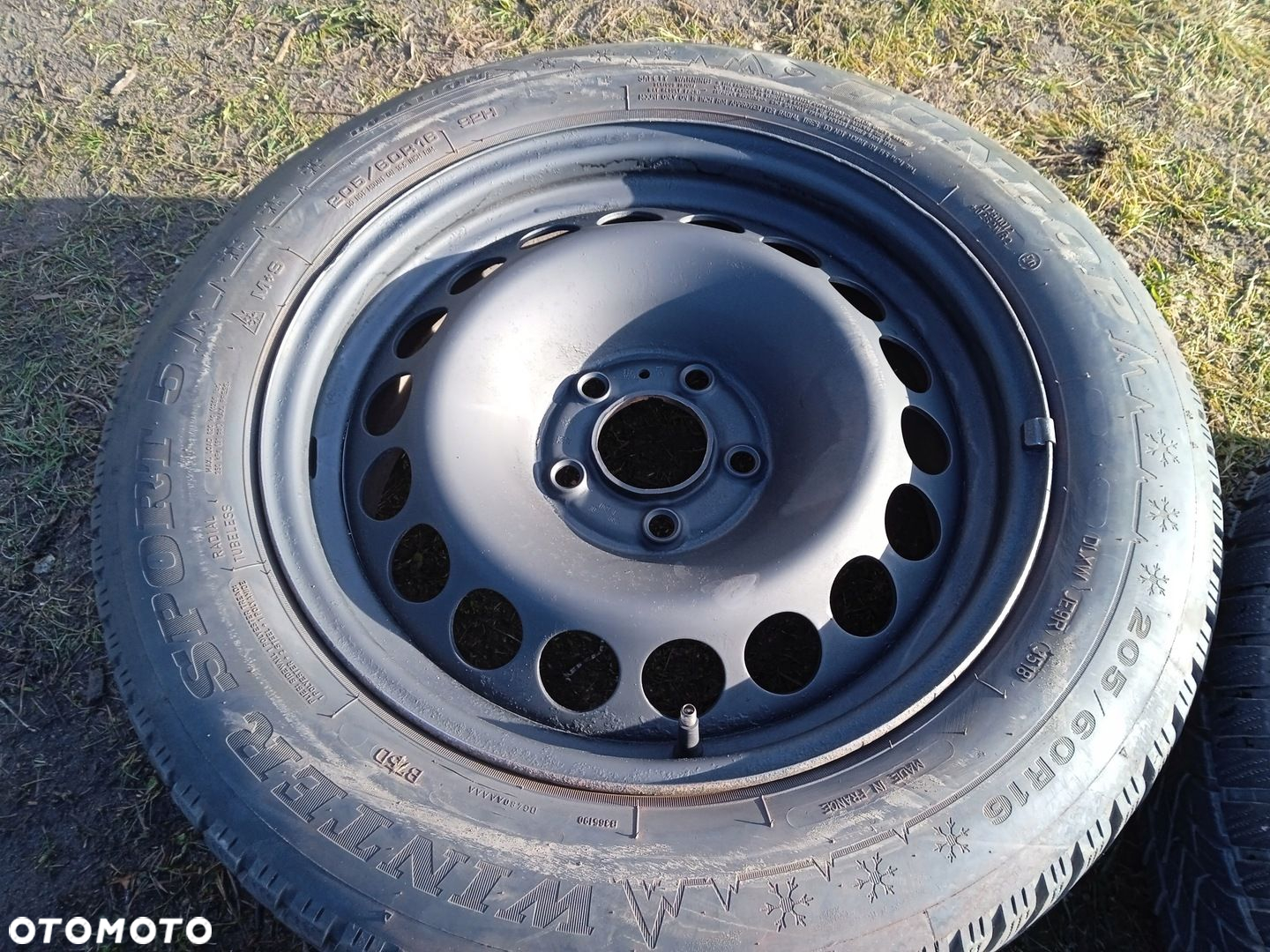 koła zimowe 5x112 Audi A4 B8 Opony 205/60 R16 6mm - 5